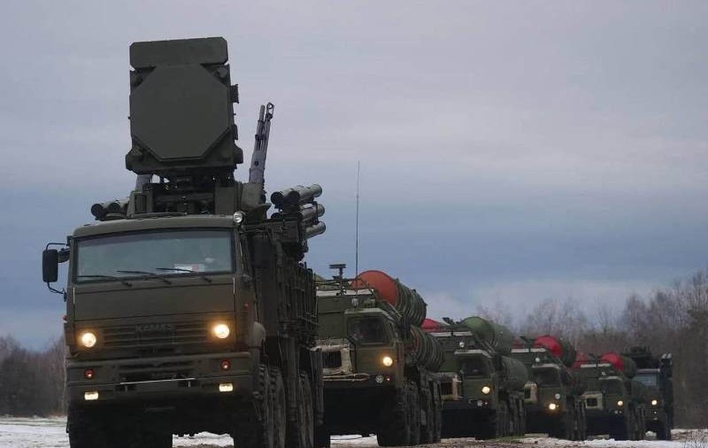Pentagon: „Capacităţi suplimentare vin din alte părţi ale Rusiei către frontiera cu Ucraina şi Belarus”