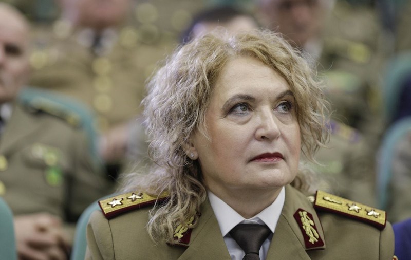 Florentina Ioniță, șefa Spitalului Militar, a fost trecută în rezervă după ancheta DNA. Nicușor Dan a semnat decretul
