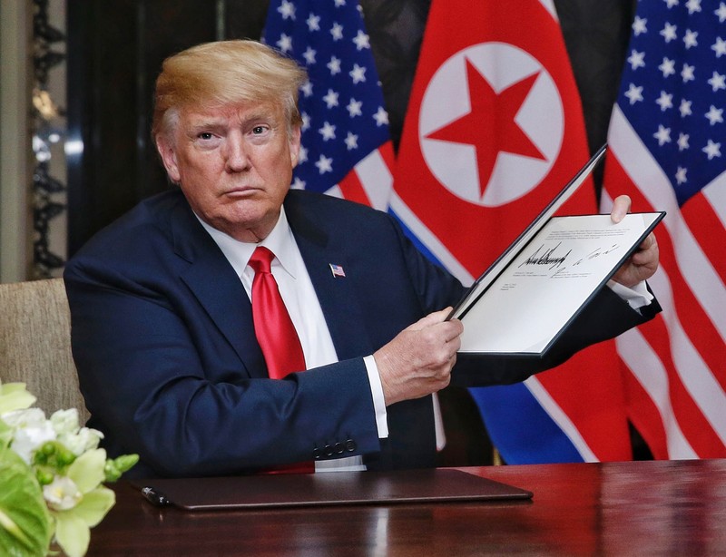 Trump anunță că trupele americane nu se retrag din Coreea de Sud