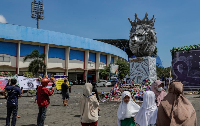 Stadionul din Indonezia unde au murit 133 de persoane va fi demolat și reconstruit