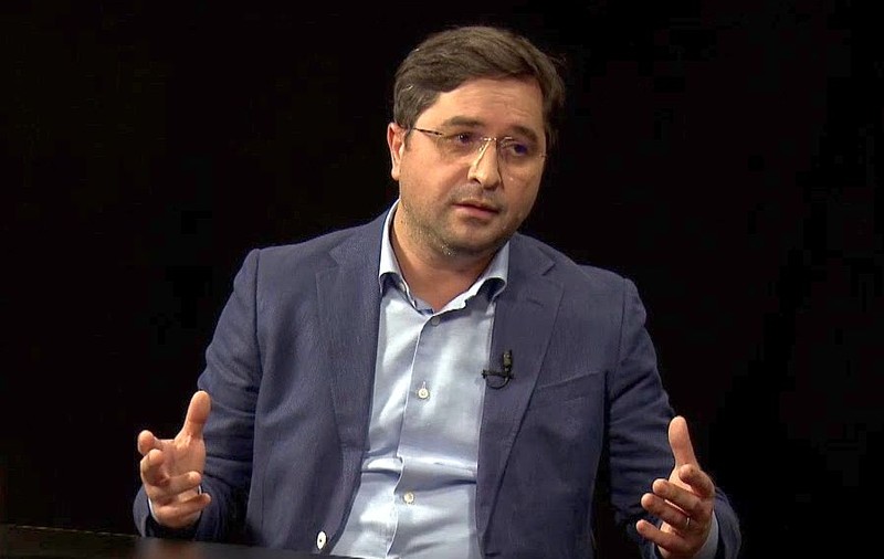 Primarul Lugojului, înlăturat din funcție pentru că și-a schimbat domiciliul timp de șase săptămâni. Ce spune prefectul