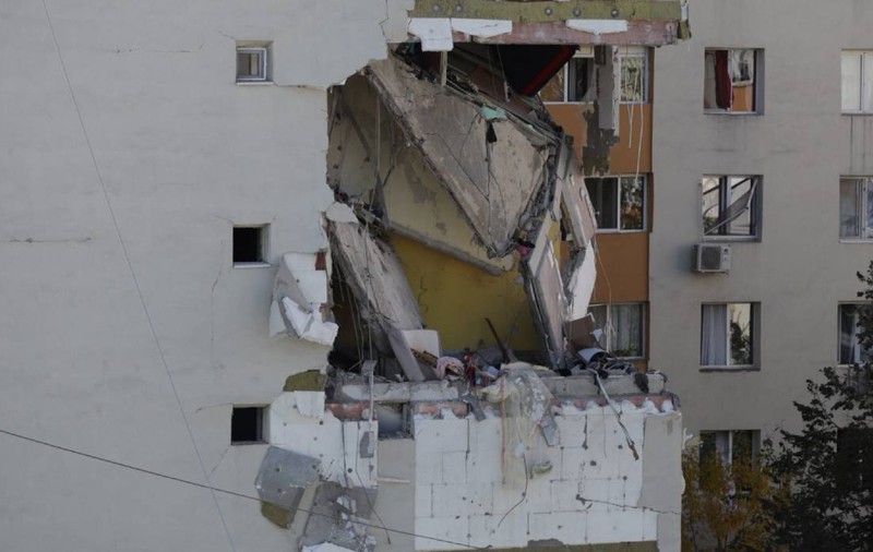 Blocul din București, unde a avut loc o explozie care a ucis trei oameni, va fi demolat, arată un raport ISC