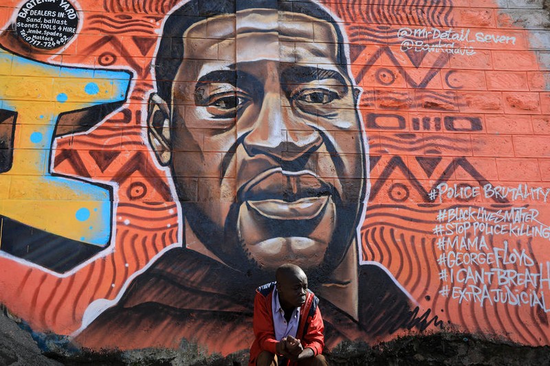 Graffiti în memoria lui George Floyd