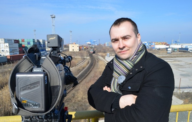 Vezi cine este ţara pilelor, a cunoştinţelor şi a relaţiilor la emisiunea ”România te iubesc”, de la ProTv