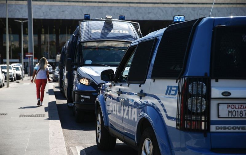 O polițistă din Roma a fost împușcată mortal de un coleg, care, mai apoi, s-a sinucis