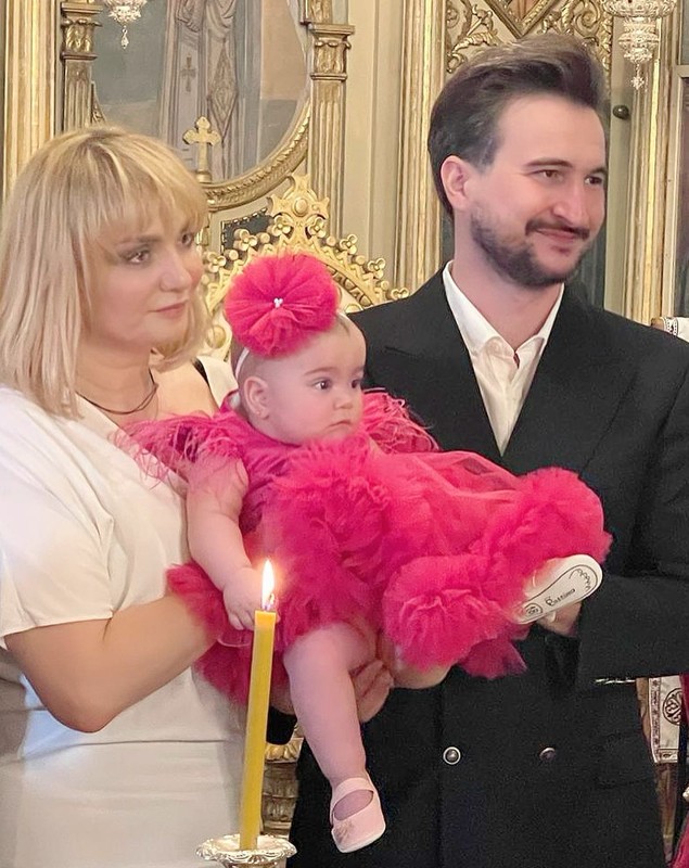 Alex Dobrescu susține că s-a împăcat cu Cristina Cioran: „Este doamna și femeia vieții mele”. Iubitul vedetei a avut scandal cu Poliția