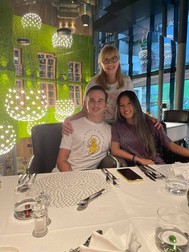 Luca Reghecampf, Asiana Peng și mama lui, Mariana Pfiefer