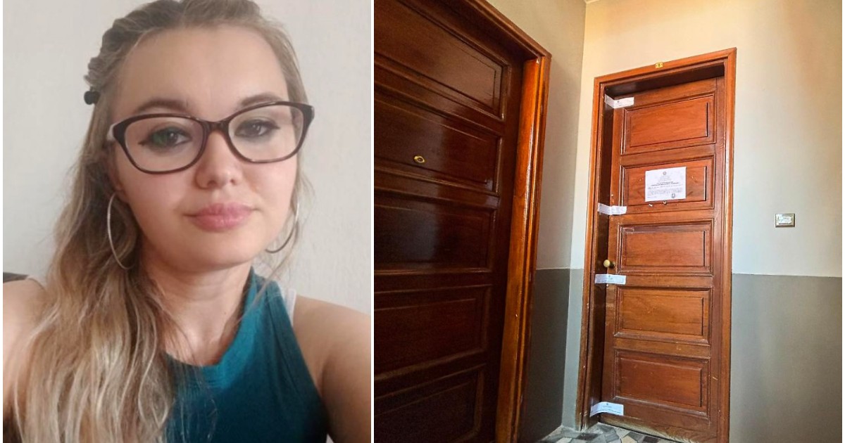 Imaginea compusă prezintă în stânga portretul unei femei blonde cu ochelari, iar în dreapta o ușă de lemn din interiorul unei clădiri, sigilată oficial.