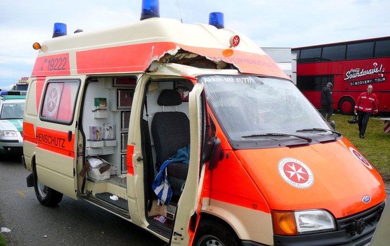 Implicată în trei accidente rutiere, în mai puţin de o oră