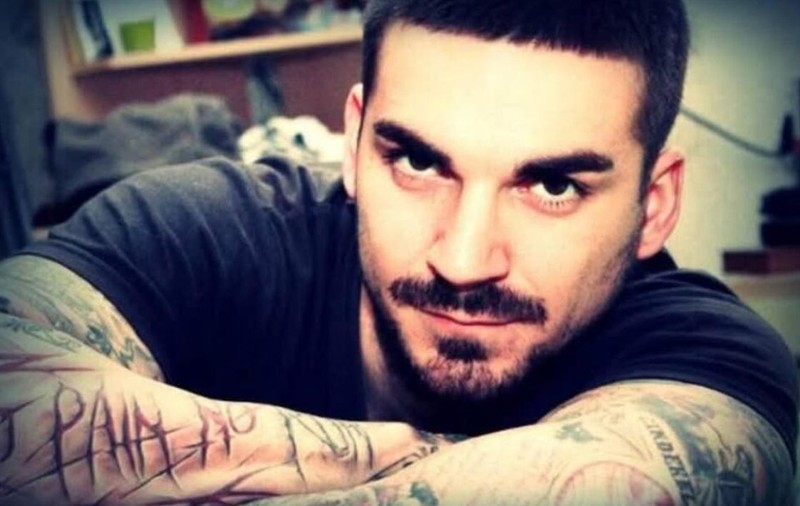 Cine este autorul dublei crime din Târgu Jiu, care și-a luat viața după ce și-a ucis fratele și bunica. Alexandru era pictor și tatuator