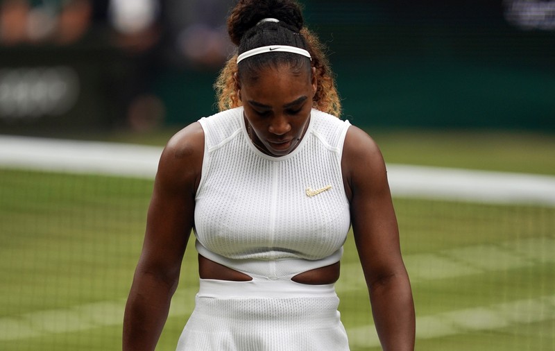 VIDEO | Serena Williams, după ce a fost învinsă de Halep în finala de la Wimbledon: "Simona şi-a dat inima pe teren. Poate trebuie să învăţ asta de la ea!"