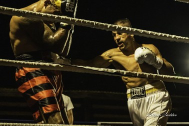 Claudiu (dreapta) în timpul unui meci.| Foto: Letytia Cadeo