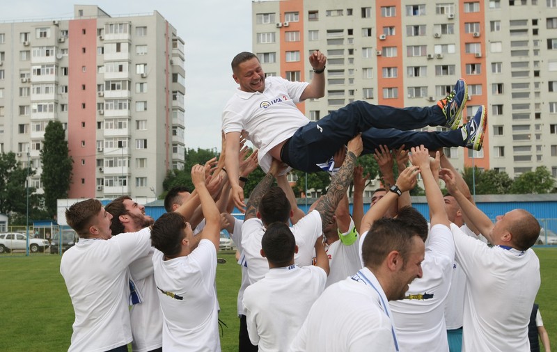 FRF ar putea da derogare pentru antrenorii fără licenţa PRO. Daniel Opriţa, beneficiar