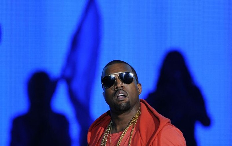 Cel mai recent videoclip al lui Kanye West ar putea produce crize celor afectaţi de epilepsie