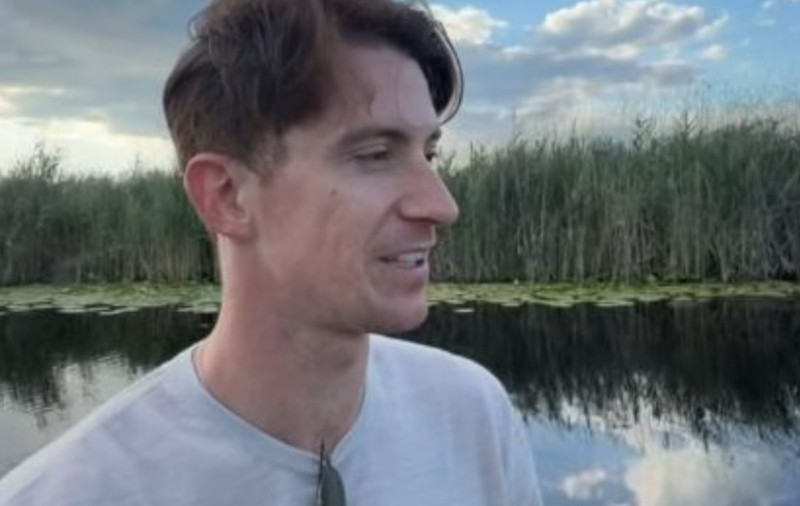 Imagini cu Rareș Cojoc și fiul său în Delta Dunării. Ce experiență a trăit Ioachim la pescuit