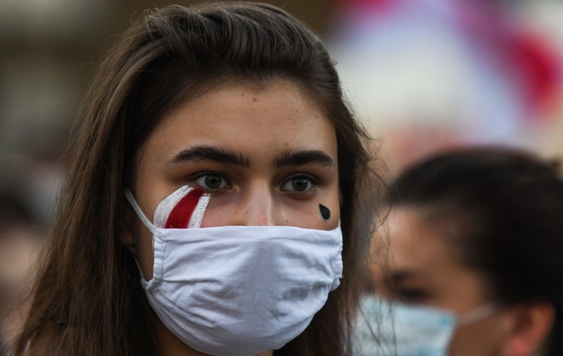 Polonia, explozie de cazuri COVID-19. Aproape 25.000 de infectări în 24 de ore, număr fără precedent