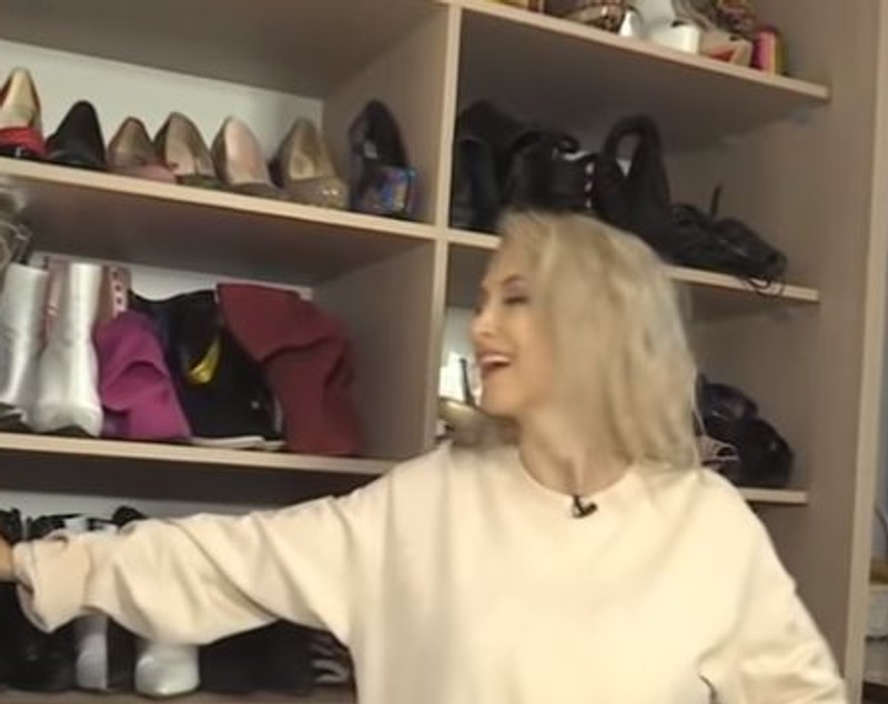 Cum arată dressing-ul Andreei Bălan. "Nu sunt foarte scumpi, pentru că eu sunt o zgârcită" | FOTO
