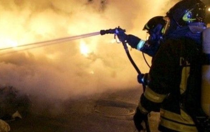 Trei fetiţe au ars de vii, după ce locuinţa lor a fost cuprinsă de flăcări
