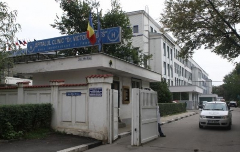 Pacienţii asimptomatici de la ”Victor Babeș” amenință că pleacă din spital, medicii sună la Jandarmerie de trei ori pe zi