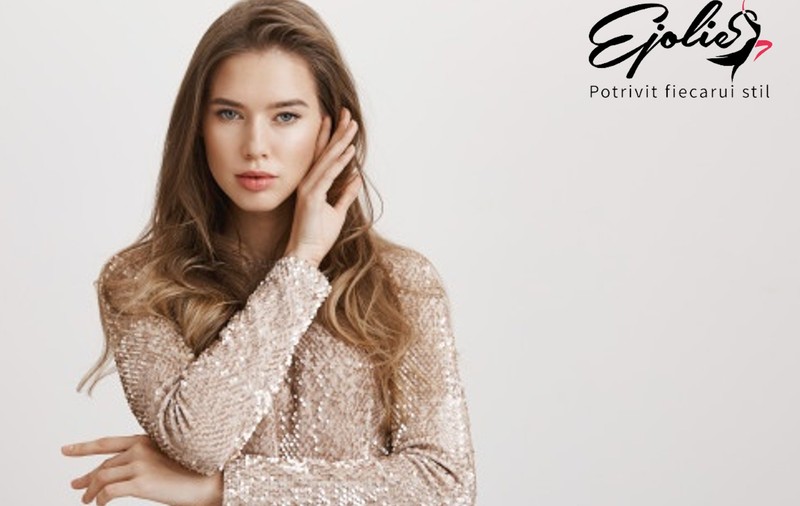 Tendințe pentru toamna anului 2021: ce rochie de damă elegantă porți la un eveniment important?