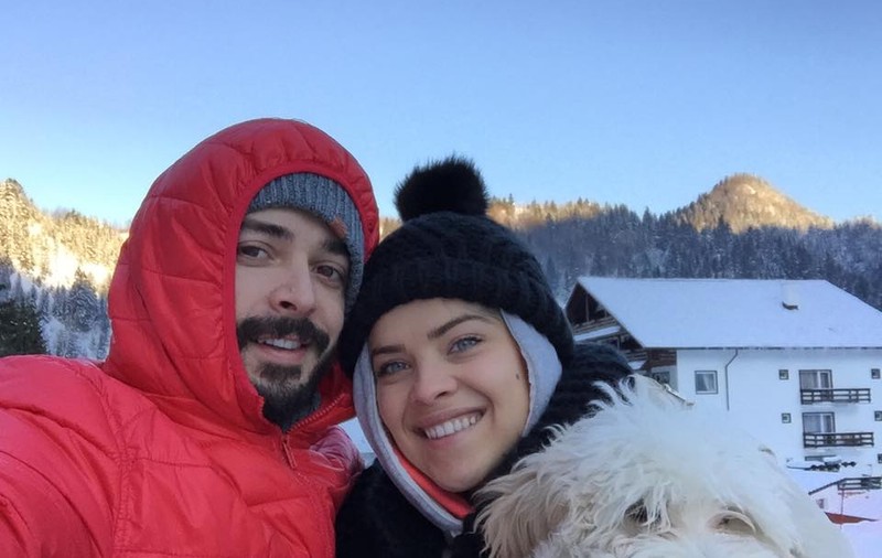 Ce bine arată nevasta lui Marius Moga. Bianca Lăpuște s-a relaxat la munte