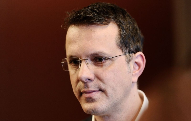 Ionuț Moşteanu (USR) spune că zeci de voturi pentru noul șef al Camerei Deputaților sunt de la „suveraniști”: „Probabil vor trece la PSD”