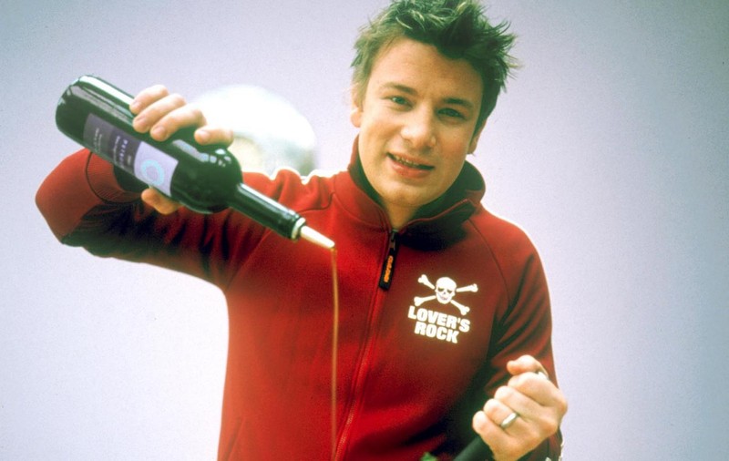Jamie Oliver închide 12 restaurante din Marea Britanie. "O mişcare strategică; nu a fost o decizie uşoară"