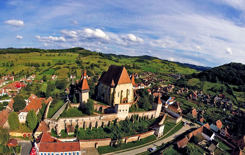 Lonely Planet recomandă: Toată lumea în Transilvania!