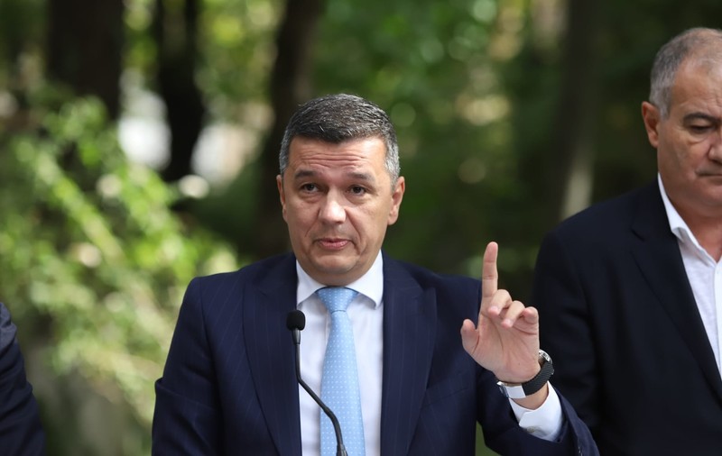 Sorin Grindeanu, liderul PSD, după negocierile cu premierul desemnat, Luca Niculescu, 8 octombrie 2026. Sursă foto: Libertatea/ Dumitru Angelescu
