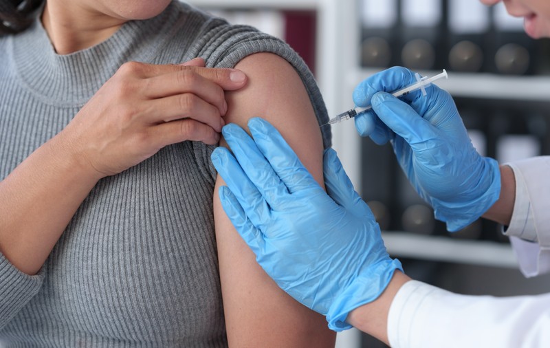 Societatea Națională de Medicină a Familiei îndeamnă populația să se vaccineze antigripal odată cu debutul sezonului gripal
