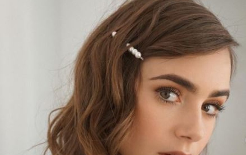 Lily Collins, vedeta serialului „Emily in Paris”, s-a căsătorit. Primele imagini de la nuntă