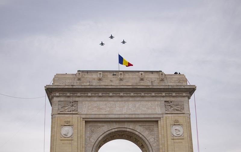 Arcul de Triumf va fi iluminat în albastru joi, de Ziua Europei