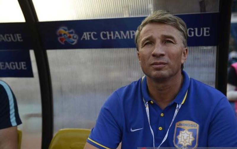 Dan Petrescu rămâne neînvins în China, dar poate pierde fotoliul de lider | VIDEO