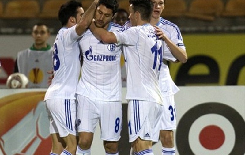 Marica a fost pentru o noapte stelist: a marcat primul gol pentru Schalke într-un meci crucial pentru ”roş-albaştri”
