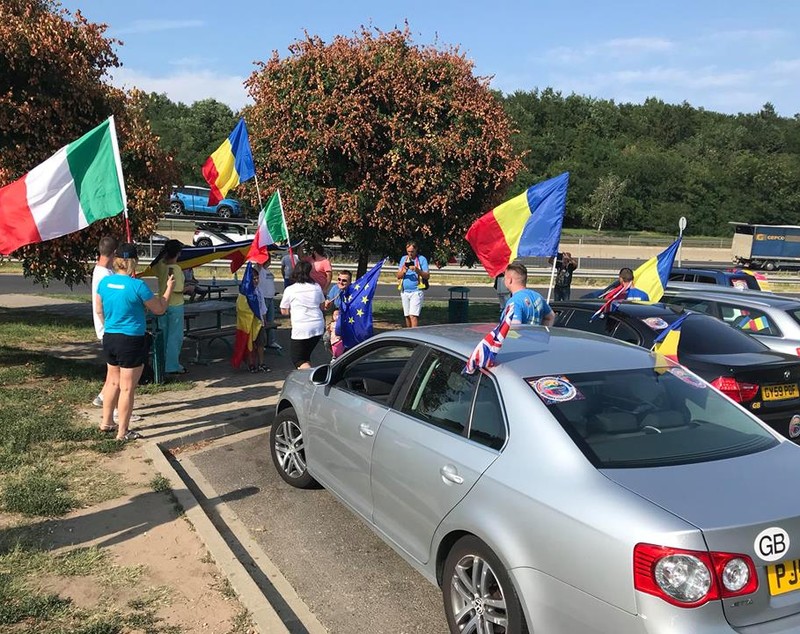 Coloană de mașini din Moldova, pentru Mitingul Diasporei. Se alătură protestului din Piața Victoriei