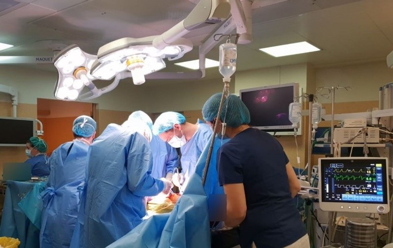 Primul transplant de cord din România în 2020, realizat la Târgu Mureş. O femeie de 40 de ani a primit inima unui băiat de 15 ani