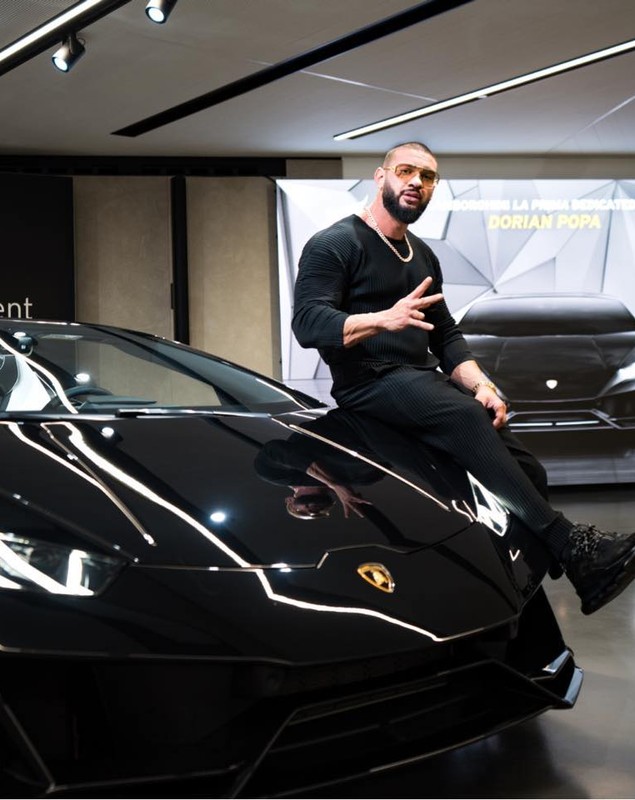 Imagini cu mașina de 300.000 de euro a lui Dorian Popa. A mers la fabrica Lamborghini, în Italia: „Mi-au dat și lacrimile”