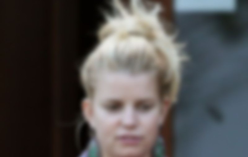 Jessica Simpson, EPUIZATĂ și COMPLET NEMACHIATĂ. Cum ți se pare că arată? | FOTO