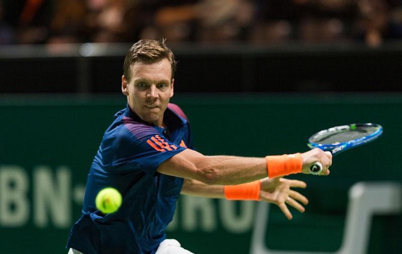 Tomas Berdych l-a lăudat pe Marius Copil: ”Din fericire, am supraviețuit în două seturi dificile!”