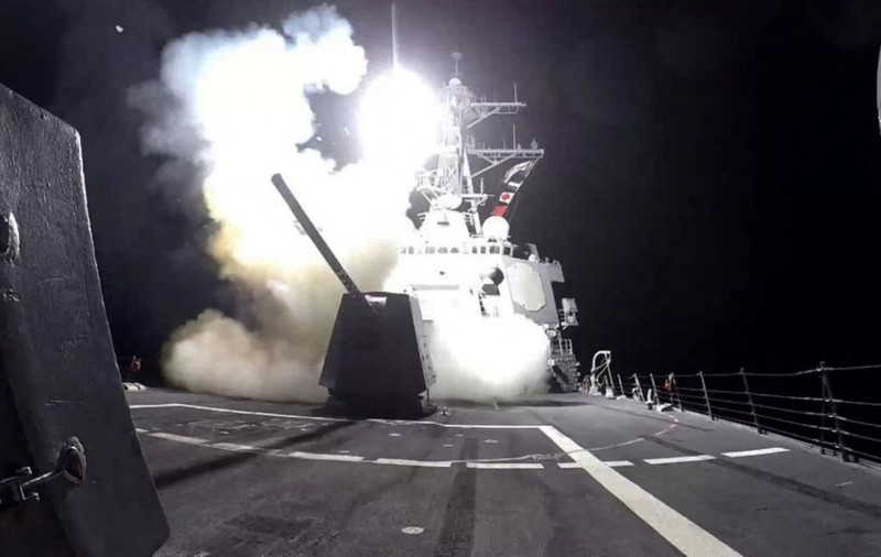 SUA și Marea Britanie au atacat din nou ținte ale rebelilor din Yemen. Oficial politic al Houthi: „Vom răspunde escaladării cu escaladare”