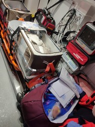 Fotografie din ambulanța care a transportat nou-născuții din Kiev la Cernăuți