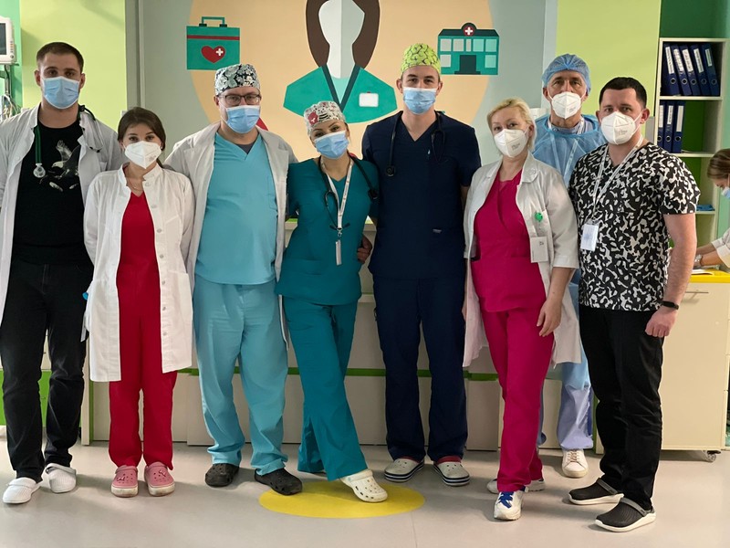 Echipa de medici din spitalul în care lucrează Ivanna Didik