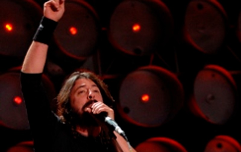 Foo Fighters, supăraţi pe McCain