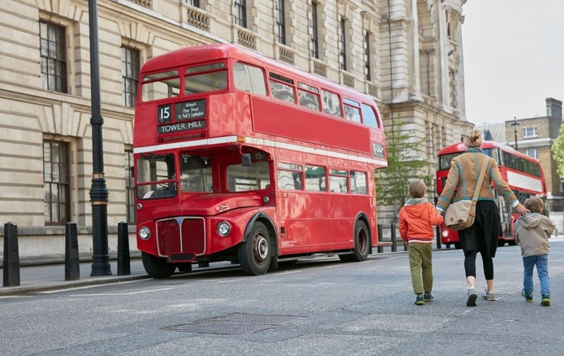 Turiștii vor plăti mai mult pentru transport în Londra. Sursă foto: Envato