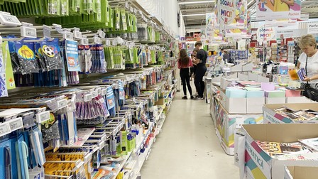 Oferta pentru rechizite este extrem de bogată în magazine