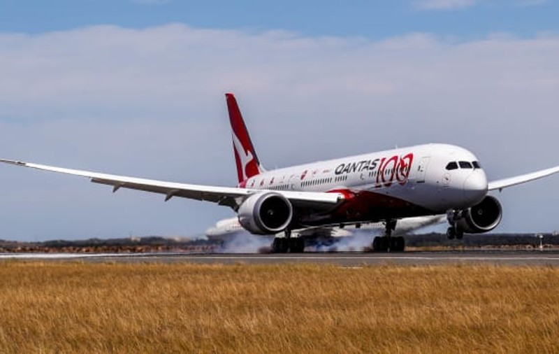 Un nou record mondial privind cel mai mai lung zbor. Un avion a zburat din Londra în Sydney, fără escală