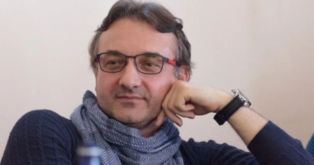 VIDEO Mai multe foste studente la UNATC îl acuză de hărțuire sexuală pe regizorul Felix Alexa: „M-a sărutat din senin”