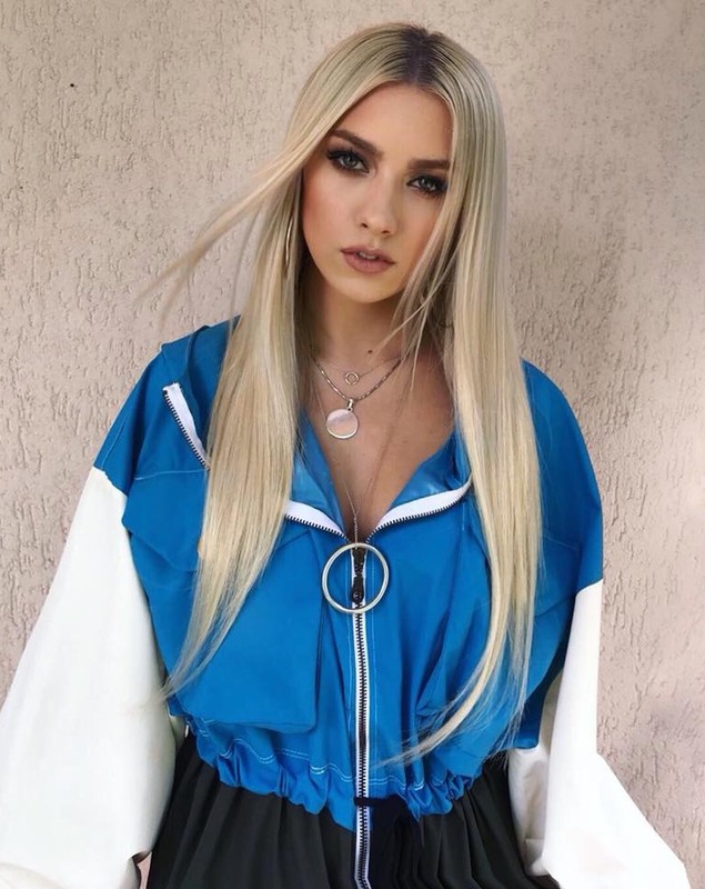 Jo revine pe scena X Factor 2025, la 14 ani de când a fost concurentă, pentru a-și susține prietena cea mai bună. Detalii din culise