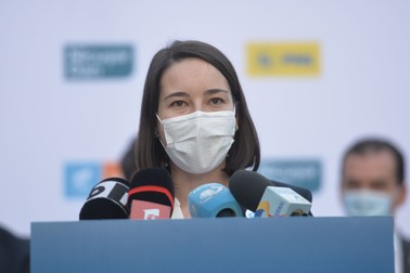 Ana Ciceală mizează pe faptul că noua majoritate USR-PLUS-PNL va desființa companiile municipale prin hotărâre de consiliu | Foto: HEPTA