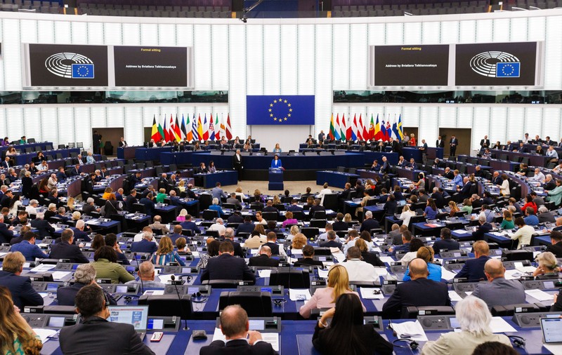 Parlamentul European va avea 15 locuri în plus după alegerile din 2024. Câte mandate îi vor reveni României